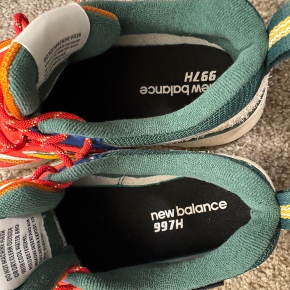 New Balance 997H Sneakers - Red, Orange, Green and Blue - Picture 9 of 11